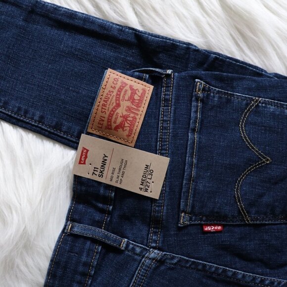 NEW Levi's Jeans Skinny Dark Wash Size 27 - Picture 7 of 8
